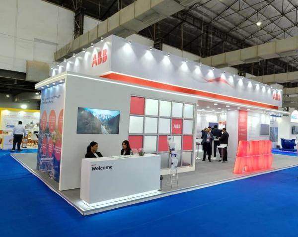 Diseño de stand premium - 108 m².